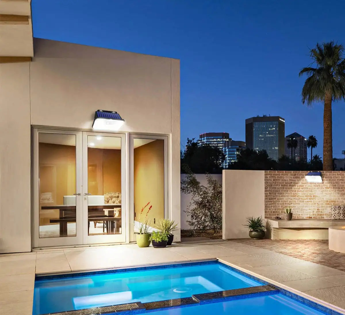 Projecteur Mural Solaire LED Extérieure – Étanche IP65, 148 LED Ultra-Lumineuses avec Détecteur de Mouvement, 3 Modes, Éclairage Sécurité (Cygnus)