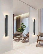 Applique Murale LED Extérieure – Étanche IP65, Bande LED Aluminium, Porche, Cour et Jardin (Auriga) LUMICONCEPT