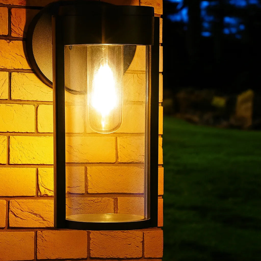 Applique Murale Solaire LED – Étanche IP65 avec Allumage Automatique pour Jardin et Cour (Rigel) LUMICONCEPT