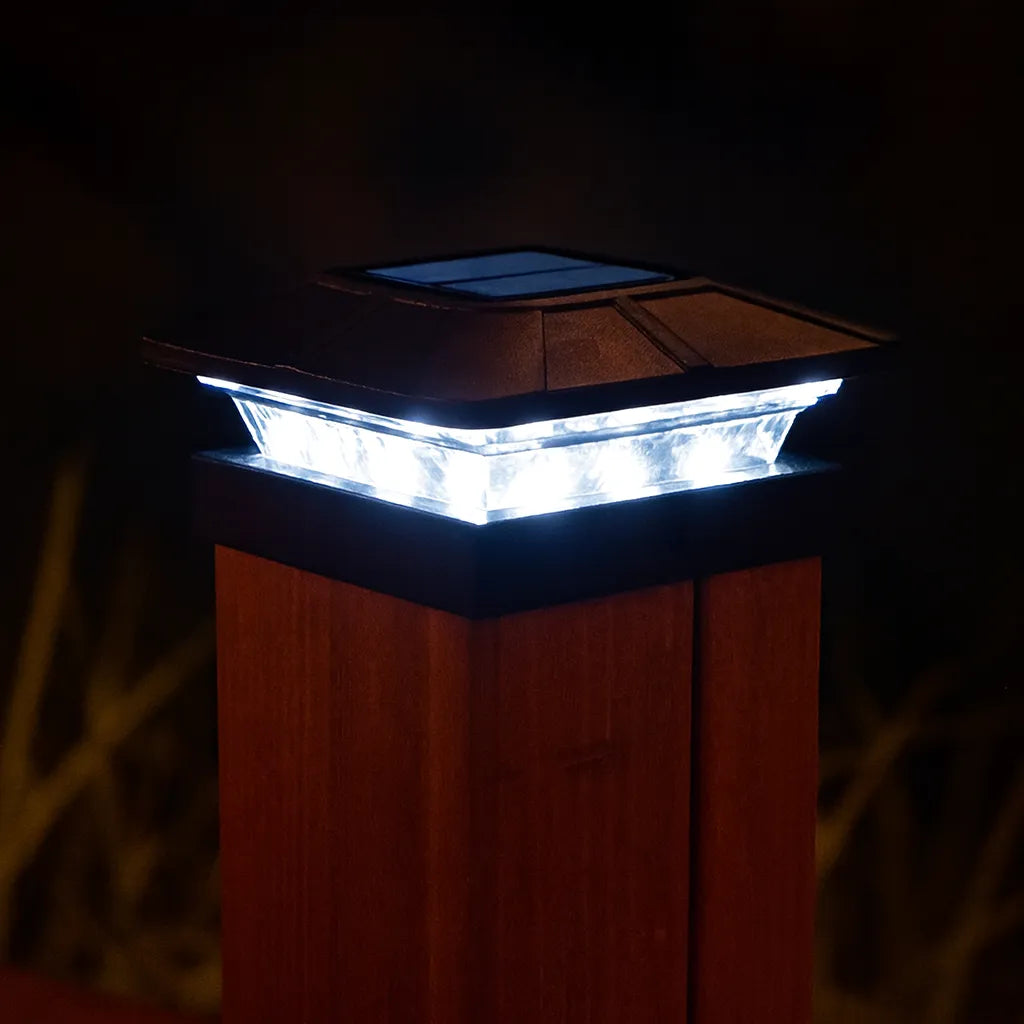Lampe de Pilier Solaire IP65 – 3 Modes de Lumière, Étanche & Autonome (Andromeda) LUMICONCEPT