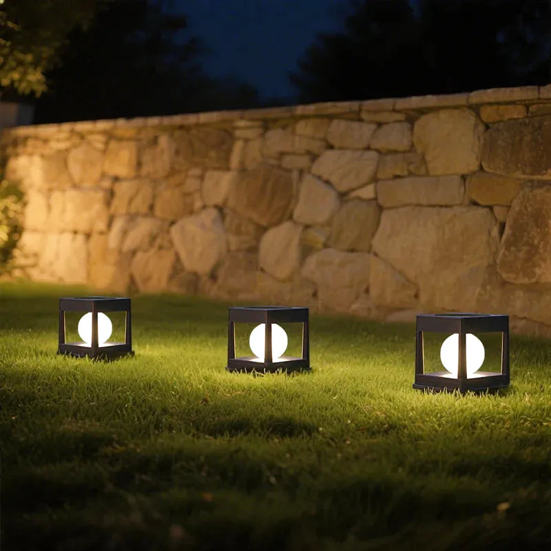 Lampe Solaire Extérieure – Étanche IP65, 2 Modes LED (Blanc/Chaud), Multi-Installation pour Jardin, Allées (Sirius) LUMICONCEPT