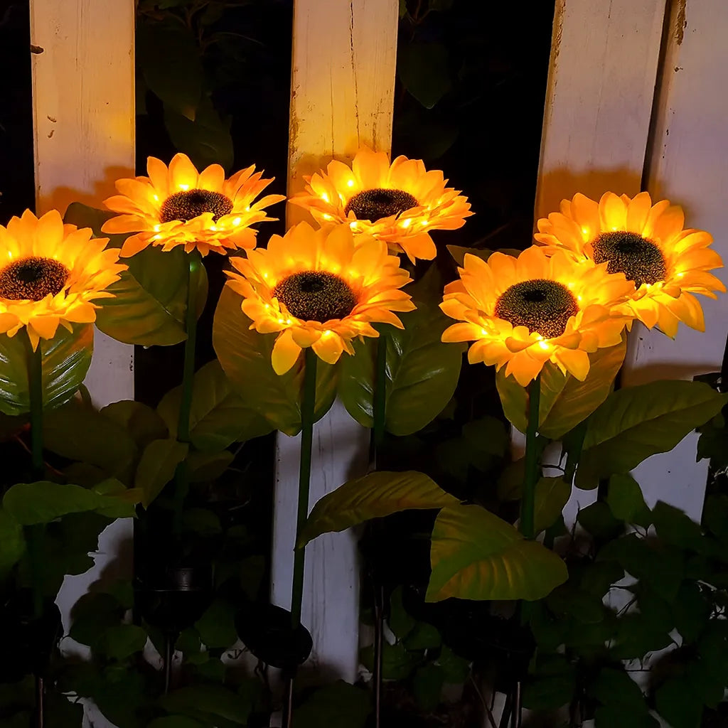 Lampe Solaire LED Extérieure – Étanche IP65, Design Tournesol, Éclairage Jardin et Pelouse (Lyra) LUMICONCEPT