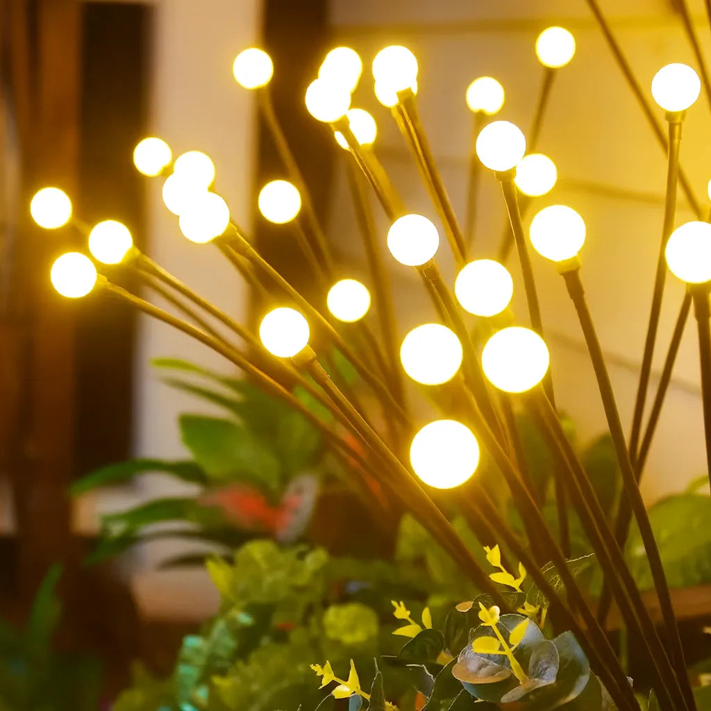 Lampe Solaire LED Extérieure – Étanche IP67, Effet Luciole à Vent, Éclairage Jardin et Pelouse (Andromeda) LUMICONCEPT